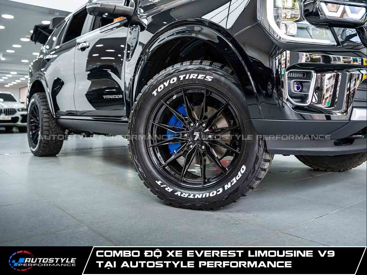 Combo Độ Xe Everest Limousine V9 Tại AutoStyle Performance