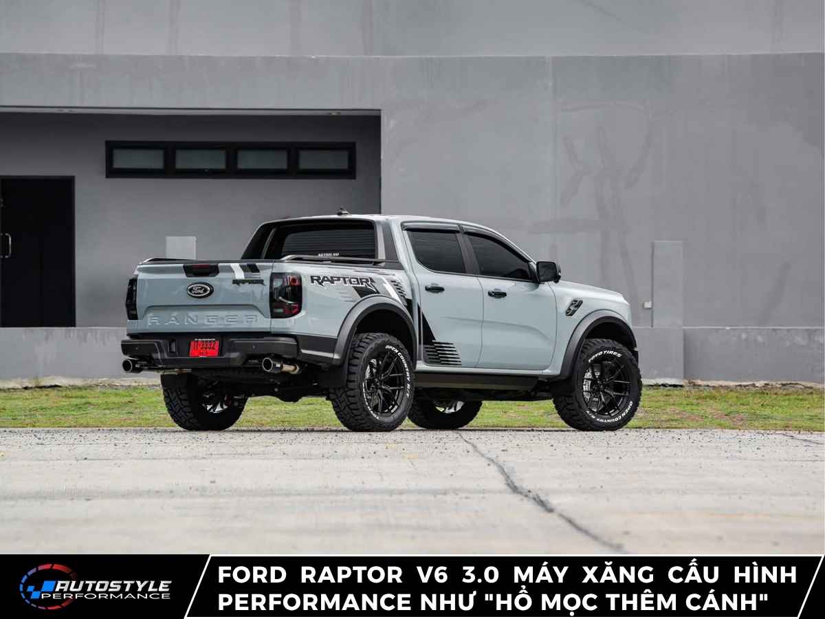 Ford Raptor V6 3.0 Máy Xăng Cấu Hình Performance Như “Hổ Mọc Thêm Cánh”