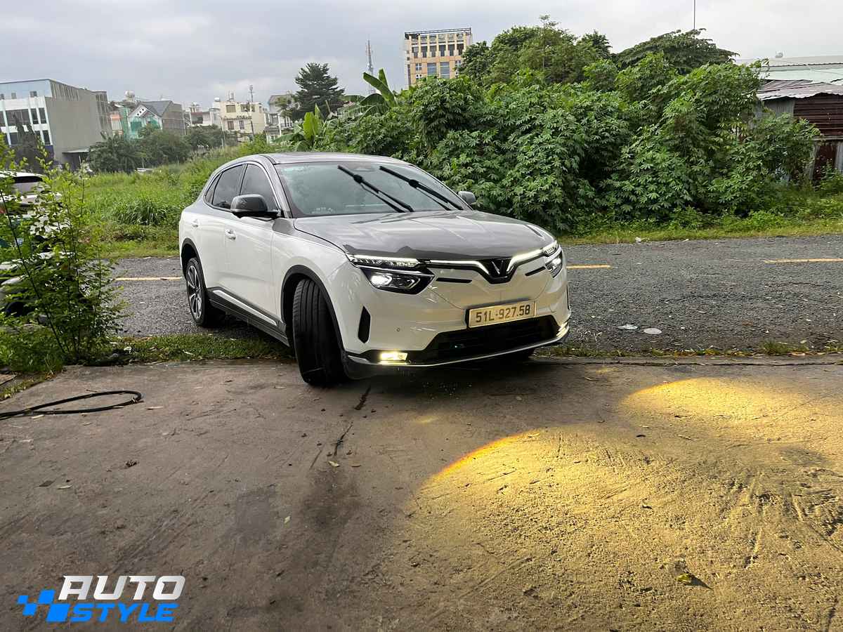 Phụ Kiện VinFast VF 8: Top 2 Món Không Thể Thiếu – Phuộc Sau OME ARB 63136 & Đèn Gầm Aozoom EX3