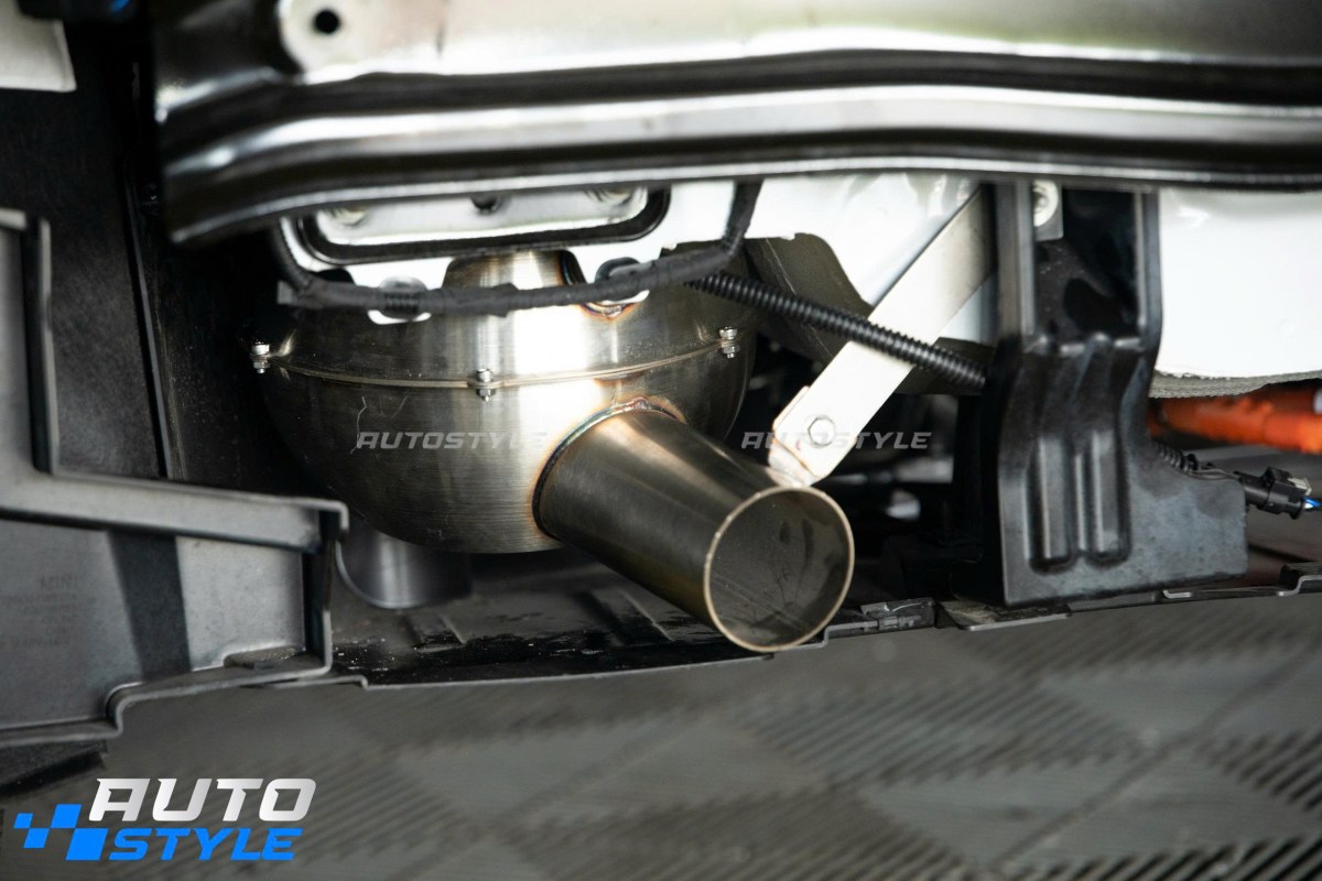 THOR Active Sound: Biến Xe Của Bạn Thành Siêu Xe Với Hơn 30 Tiếng Pô V8, V10, V12 – Không Cắt Hàn