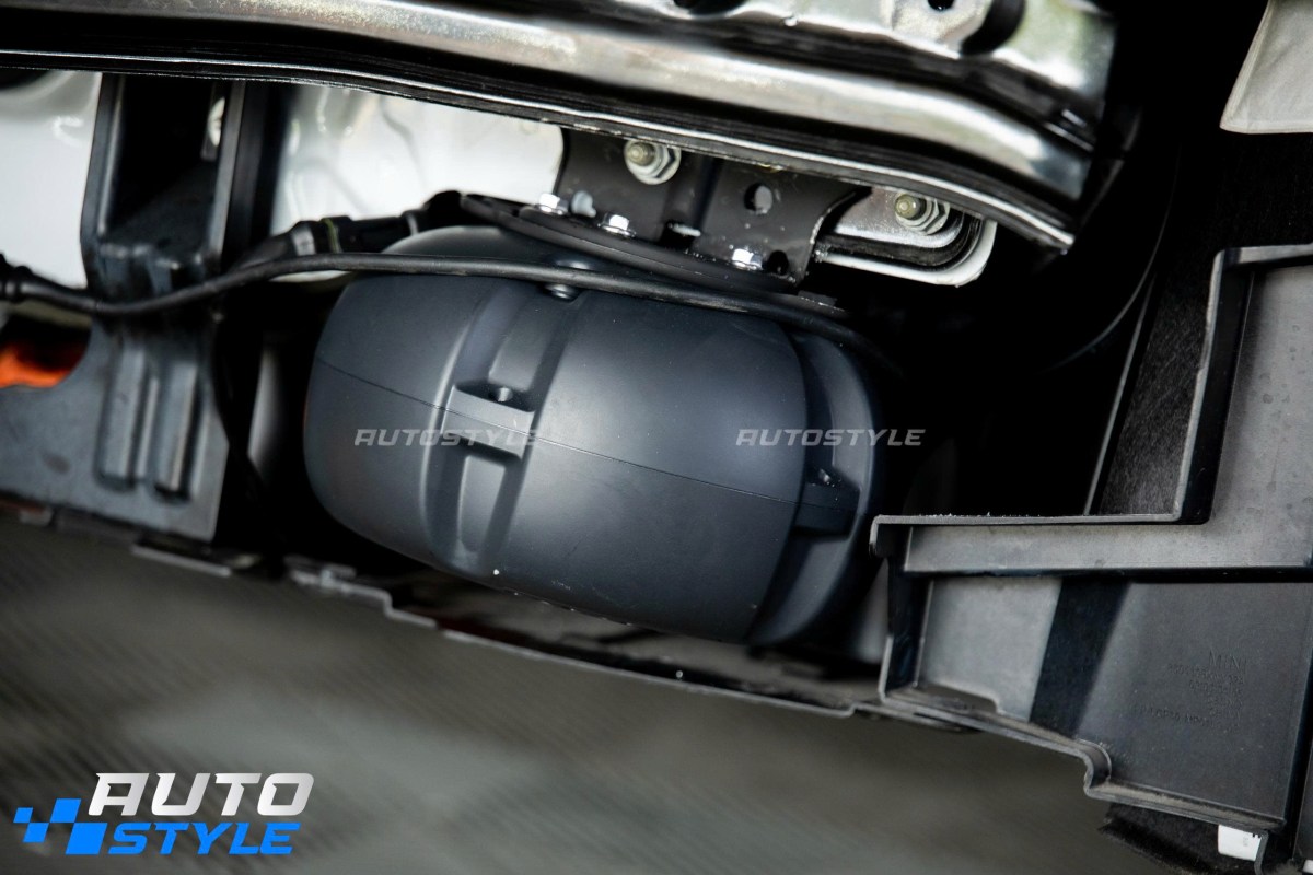 THOR Active Sound: Biến Xe Của Bạn Thành Siêu Xe Với Hơn 30 Tiếng Pô V8, V10, V12 – Không Cắt Hàn