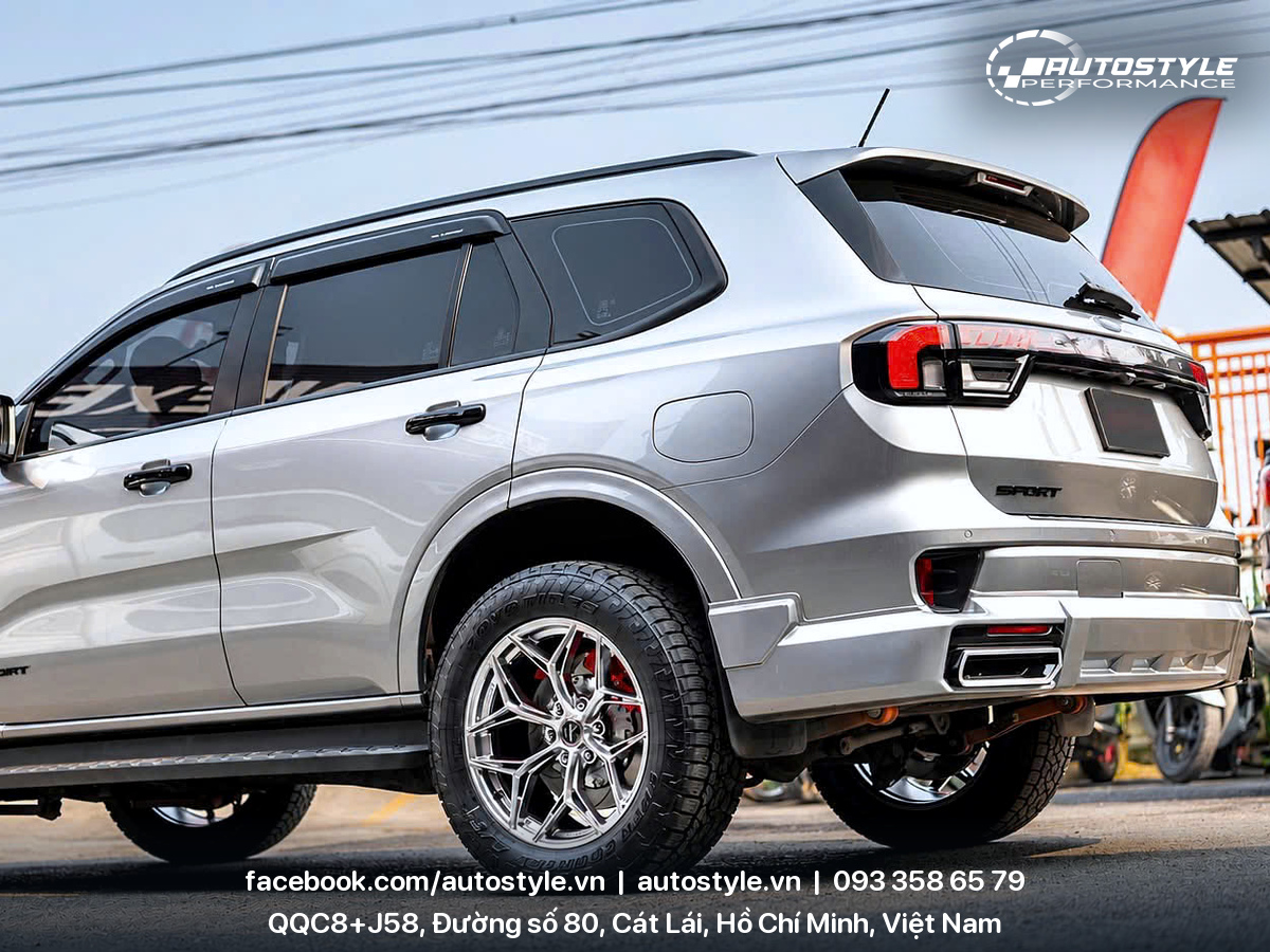 FORD EVEREST PHIÊN BẢN CROM PERFORMANCE – CHUẨN HIỆU SUẤT, ĐẬM CHẤT RIÊNG