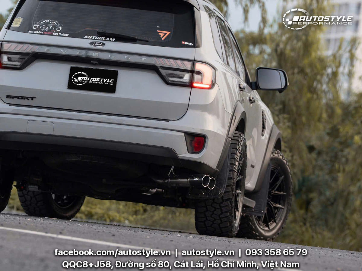 FORD EVEREST NEXT-GEN NÂNG CẤP NGOẠI HÌNH PHONG CÁCH RAPTOR HOT NHẤT 2026