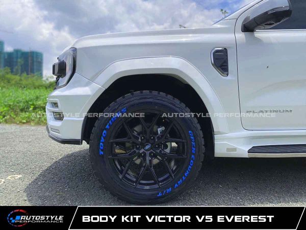 Ford Everest Với Body kit Victor V5 Body Kit Chuẩn Phong Cách SUV Luxury