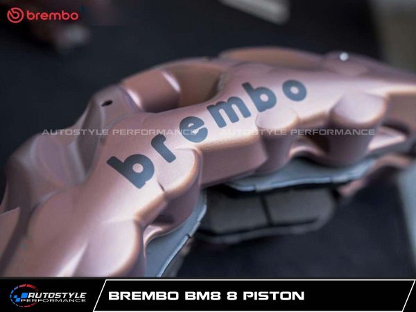 Bộ Phanh Brembo BM8 8 Piston Phân Tích Kỹ Thuật Chi Tiết Phanh Hiệu Năng Cao