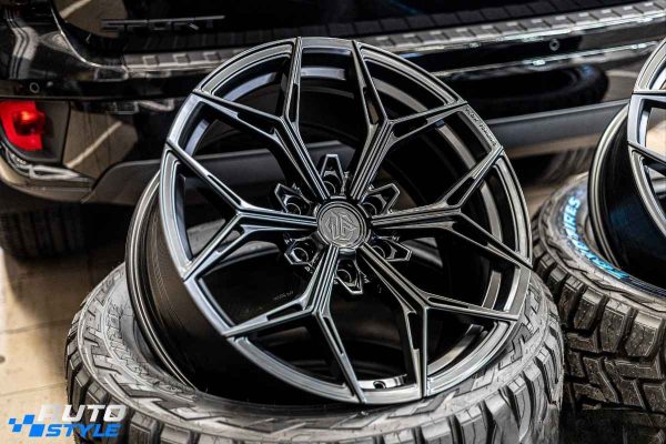 Everest Platinum 2026 Độ Mâm JP Racing Chữ Y 21 Inch Khác Biệt Thế Nào So Với Mâm Zin?
