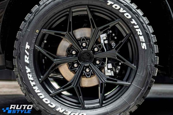 Everest Platinum 2026 Độ Mâm JP Racing Chữ Y 21 Inch Khác Biệt Thế Nào So Với Mâm Zin?