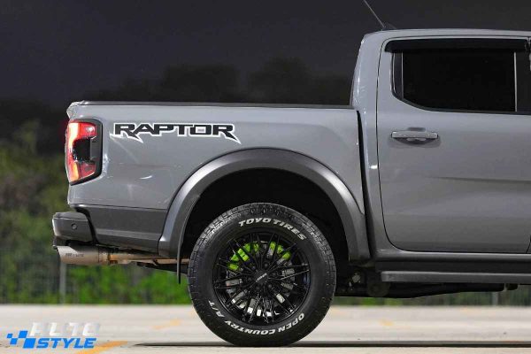 Lốp Toyo Open Country A/T 2 Size: 275/55R20 Hay 305/55R20? Chọn Sai Size Có Thể Không Vừa Xe