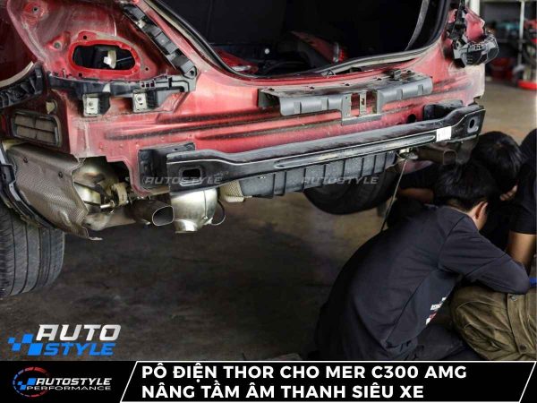 Pô Điện Thor cho Mer C300 AMG Nâng Tầm Âm Thanh Siêu Xe