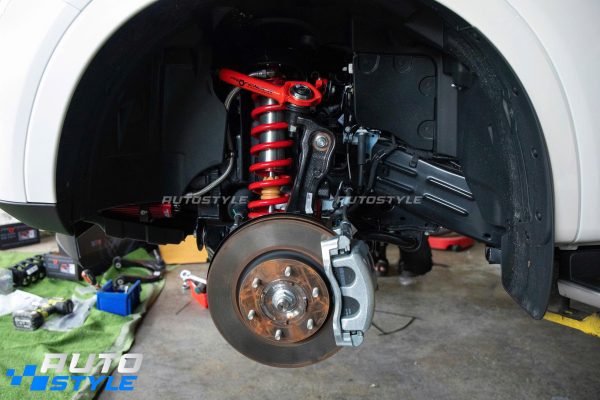 Hạ Lùn Ford Everest Platinum Với Phuộc Profender Tặng Thanh Cân Bằng Rotuyn Sau Giá 4 Triệu
