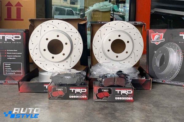 Raptor 3.0 V6 Nâng Cấp Đĩa Brembo TRD Performance Giữ Heo Phanh Zin Hiệu Quả Ra Sao?