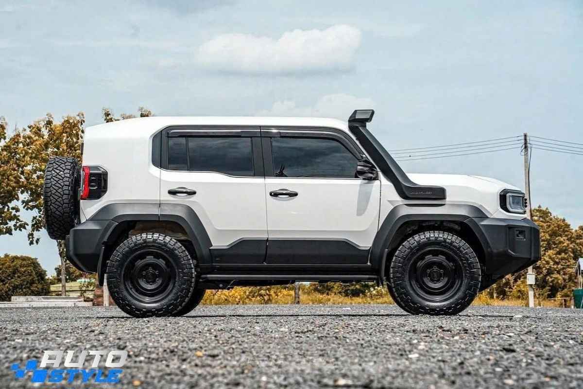 Toyota Land Cruiser FJ 2026 Off Road: Chỉ 3 Món Cơ Bản Này Đã Đủ Chinh Phục Địa Hình?