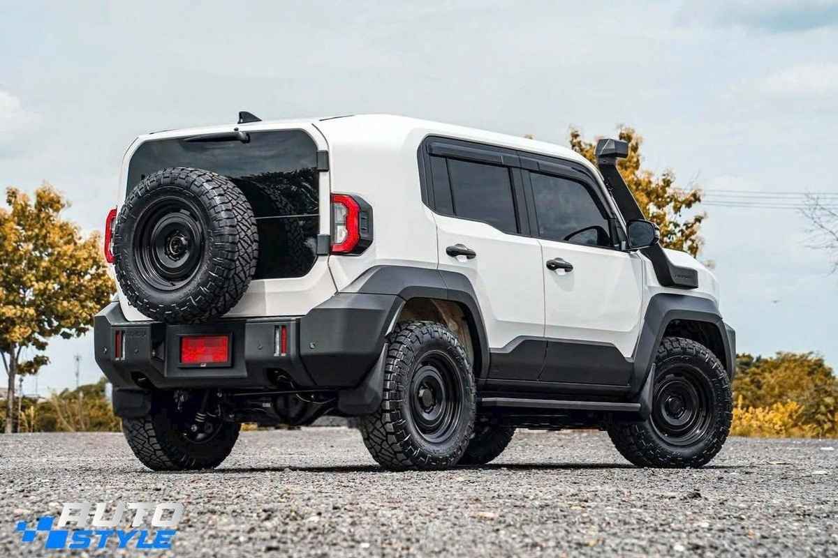 Toyota Land Cruiser FJ 2026 Off Road: Chỉ 3 Món Cơ Bản Này Đã Đủ Chinh Phục Địa Hình?